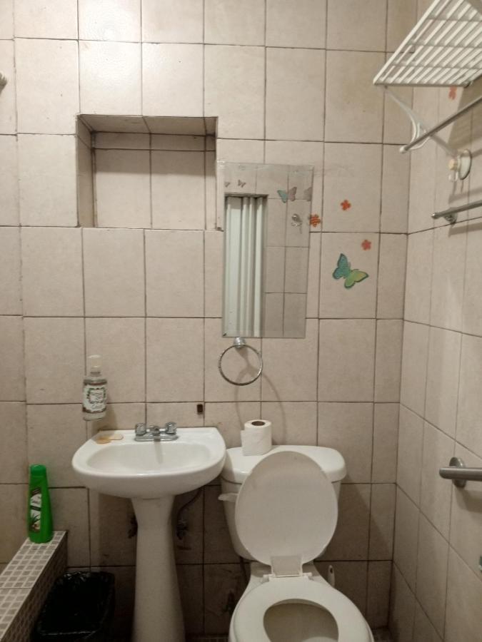 Recamara Confortable En San Nicolas Monterrey Bagian luar foto